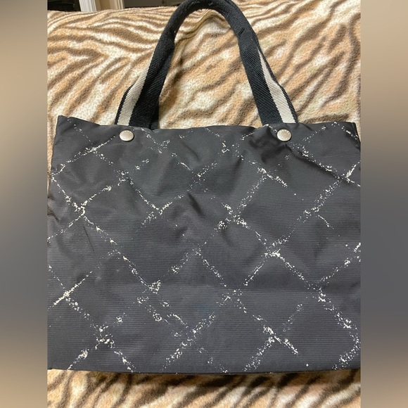 Chanel Tote Bag - Picture 3 of 9